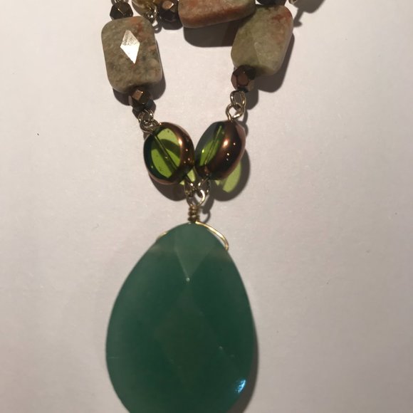 Lia Sophia Green Multi Necklace - Picture 3 of 5